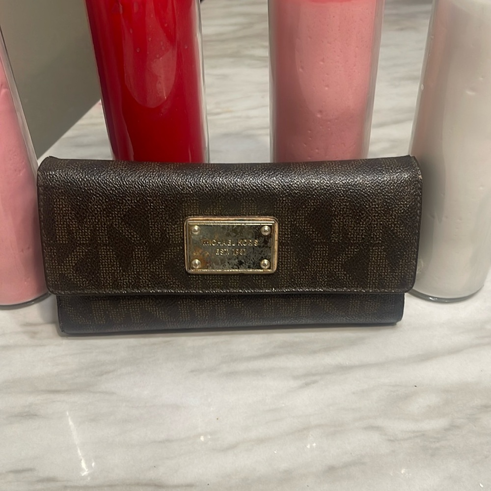Micheal Kor’s wallet